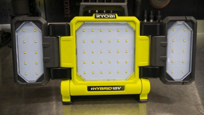 RYOBI PCL631 3-panel LED Light