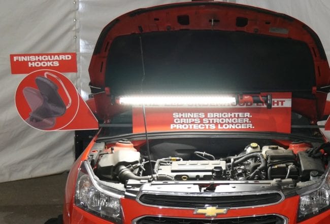 Milwaukee M12 LED Underhood Light 2