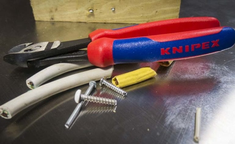 Knipex TwinForce Featured Image