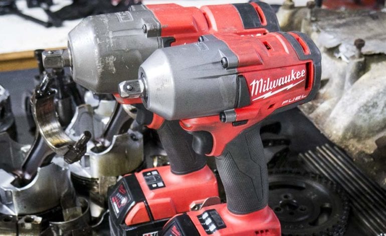 Milwaukee 2860 Mid Torque Impact Wrench