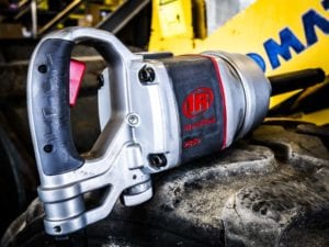 Ingersoll Rand 2850MAX 1-inch Impact Wrench Review | STR