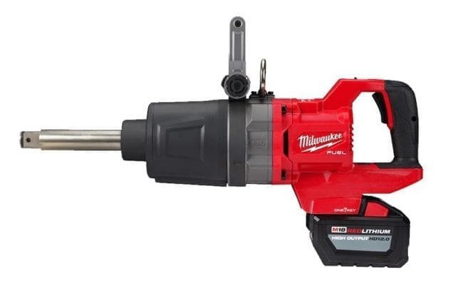 Milwaukee D-Handle Impact Wrench 6-inch